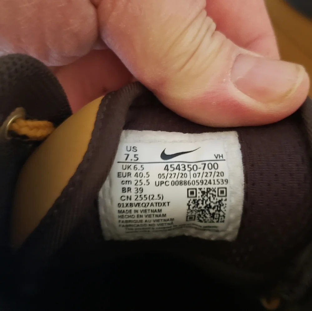 Nike  boots - Picture 5 of 5